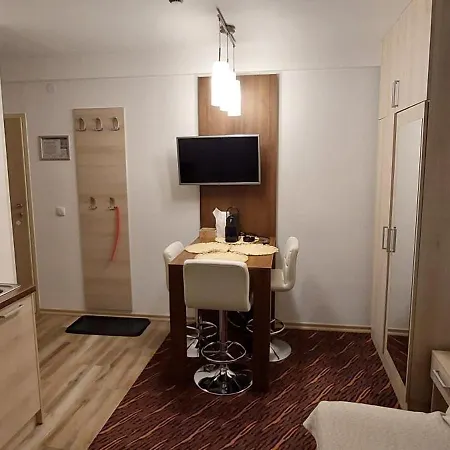 Zvoncica, Puzovic 21 *