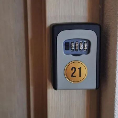 Zvoncica, Puzovic 21 *